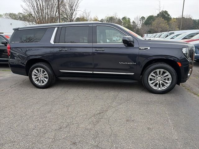 Used 2023 GMC Yukon XL SLT image 4