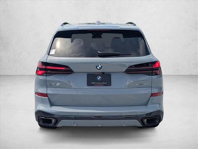New 2026 BMW X5 xDrive40i w/ M Sport Package AWD/4WD image 7