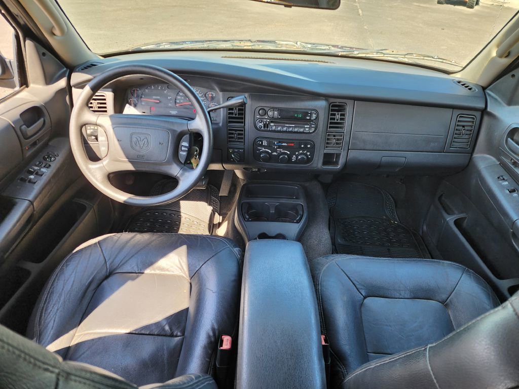 Used 2003 Dodge Durango SLT image 12