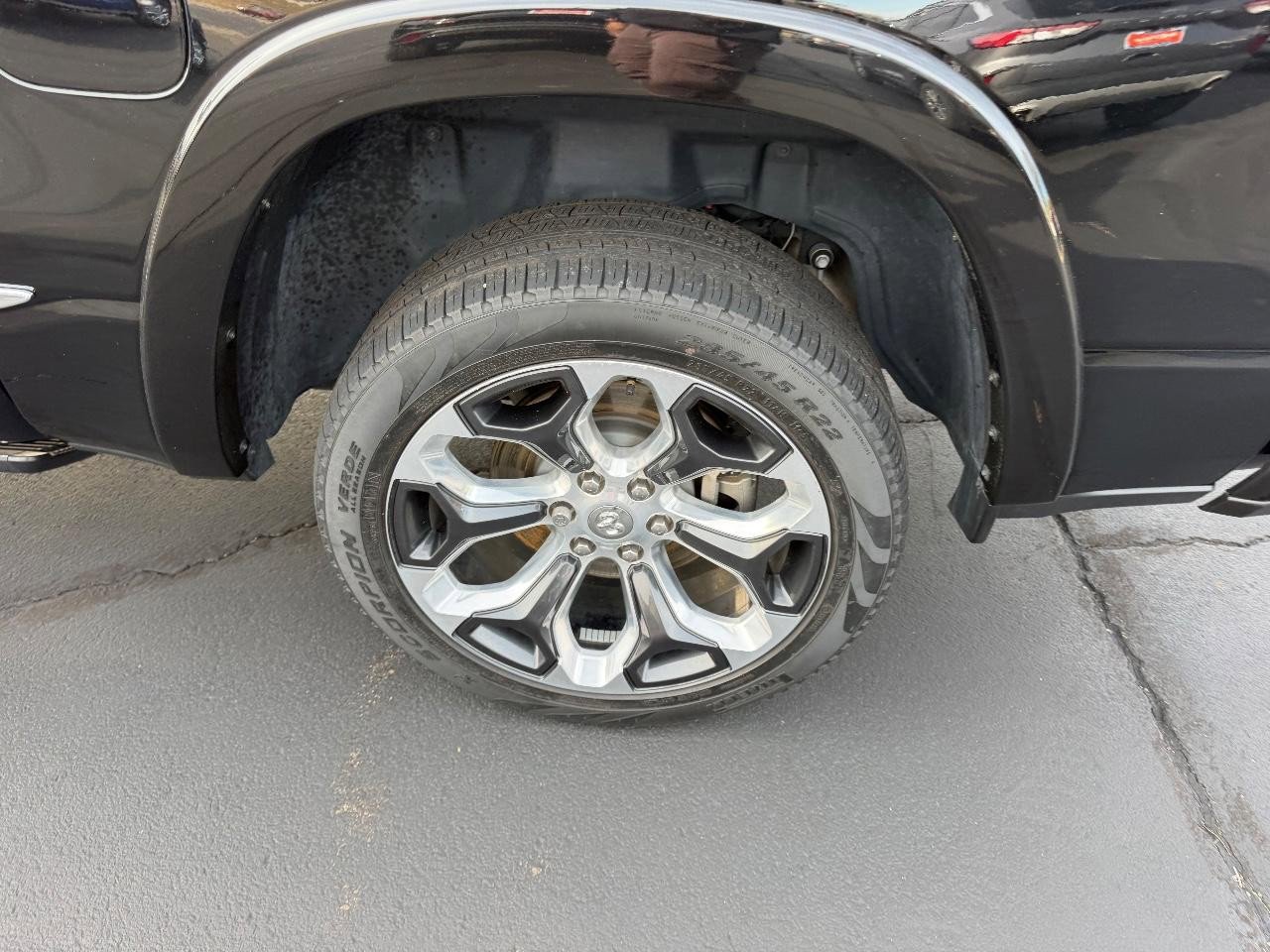 Used 2023 RAM 1500 Limited image 8