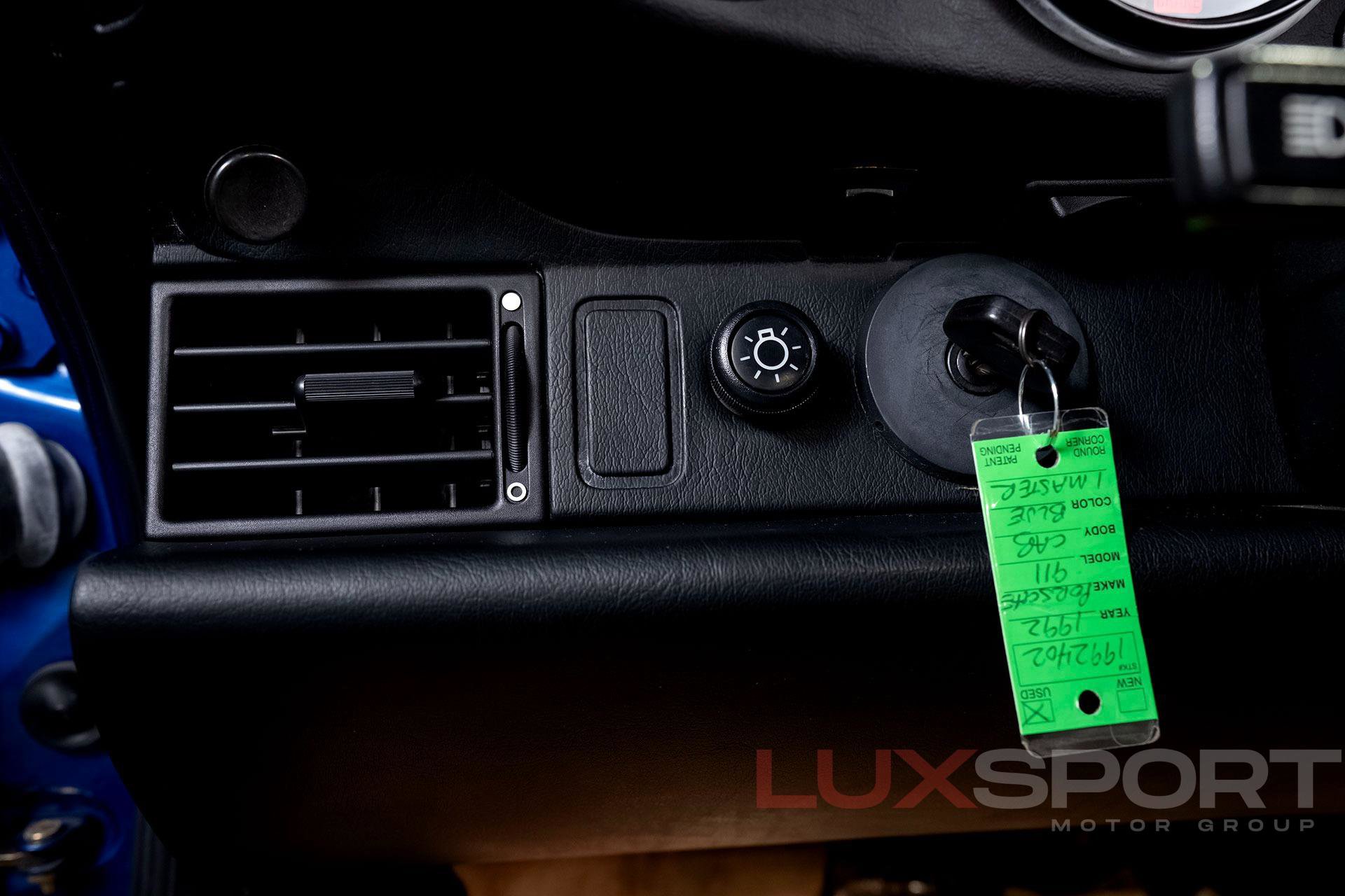 Used 1992 Porsche 911 Carrera image 31