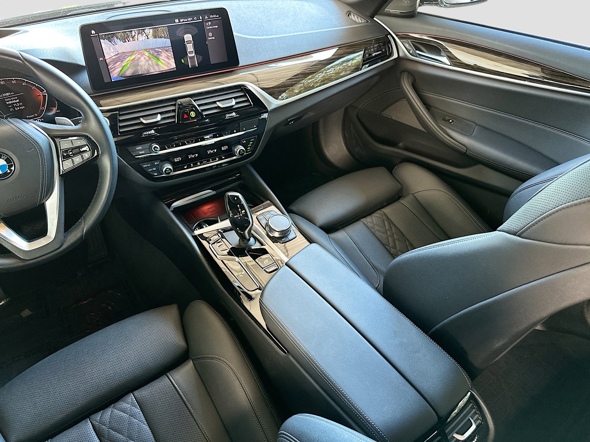 Certified 2023 BMW 540i w/ Premium Package image 25