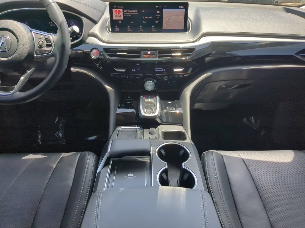 Used 2024 Acura MDX w/ Technology Package FWD image 14