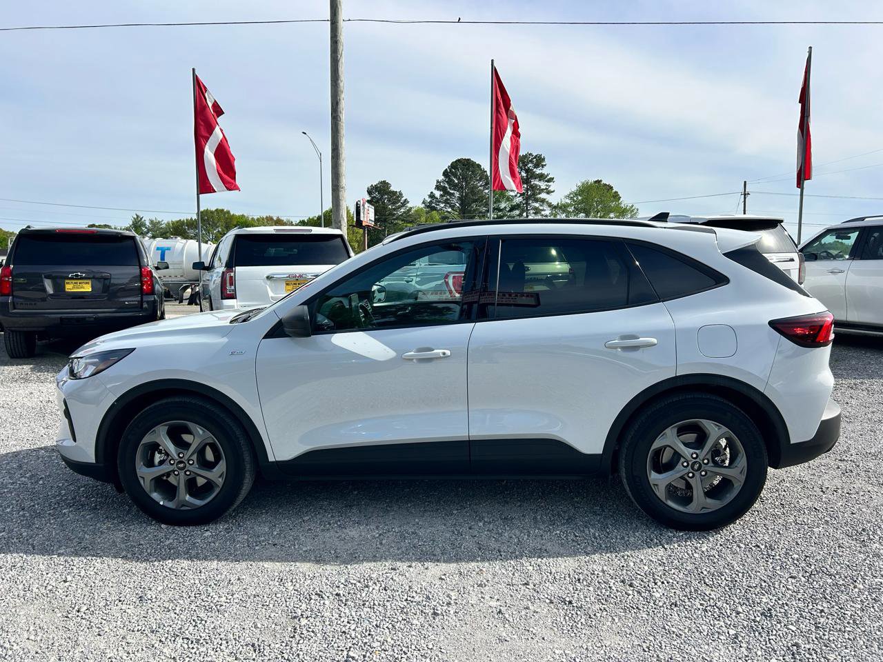 Used 2025 Ford Escape ST-Line FWD image 20