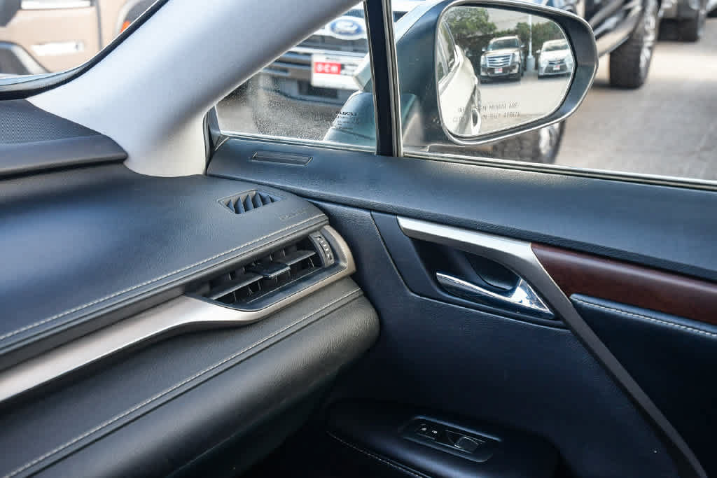 Used 2020 Lexus RX 450h AWD w/ Premium Package image 21