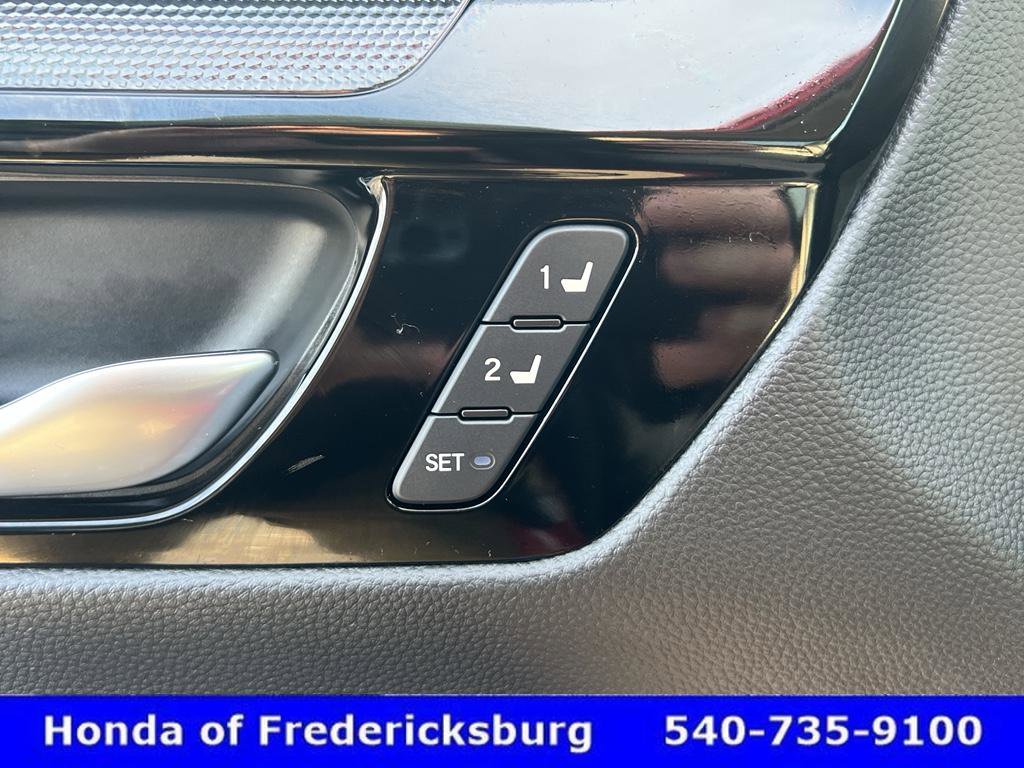 Used 2024 Honda CR-V EX-L image 19