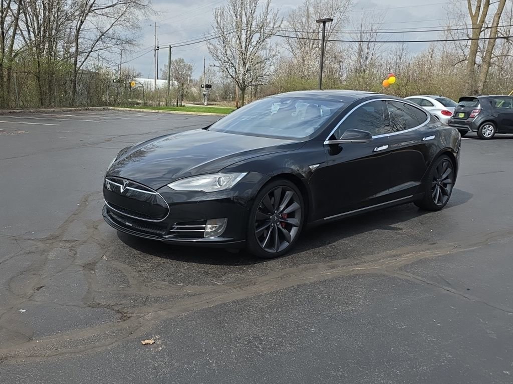 Used 2015 Tesla Model S 85D image 3