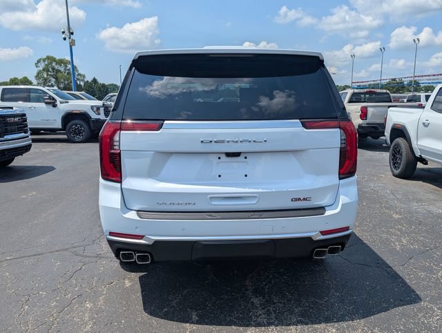 New 2026 GMC Yukon Denali w/ Denali Reserve Package AWD/4WD image 6
