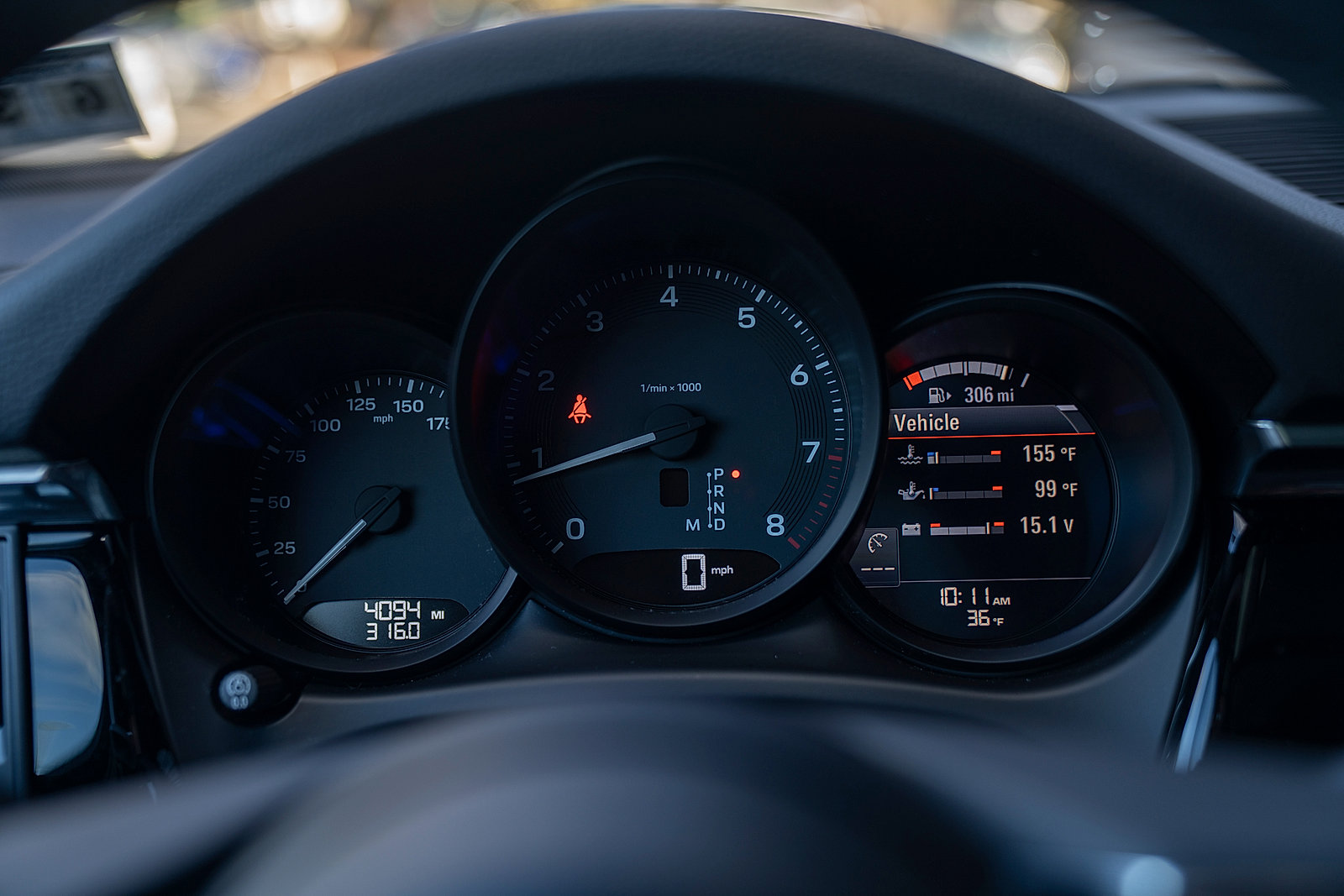 Certified 2025 Porsche Macan Turbo image 9