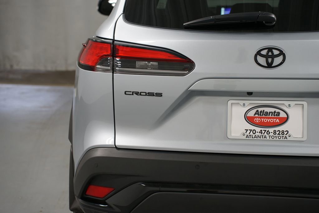 Used 2025 Toyota Corolla Cross AWD Hybrid w/ Convenience Package image 10