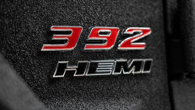 Used 2025 Jeep Gladiator Sport image 32