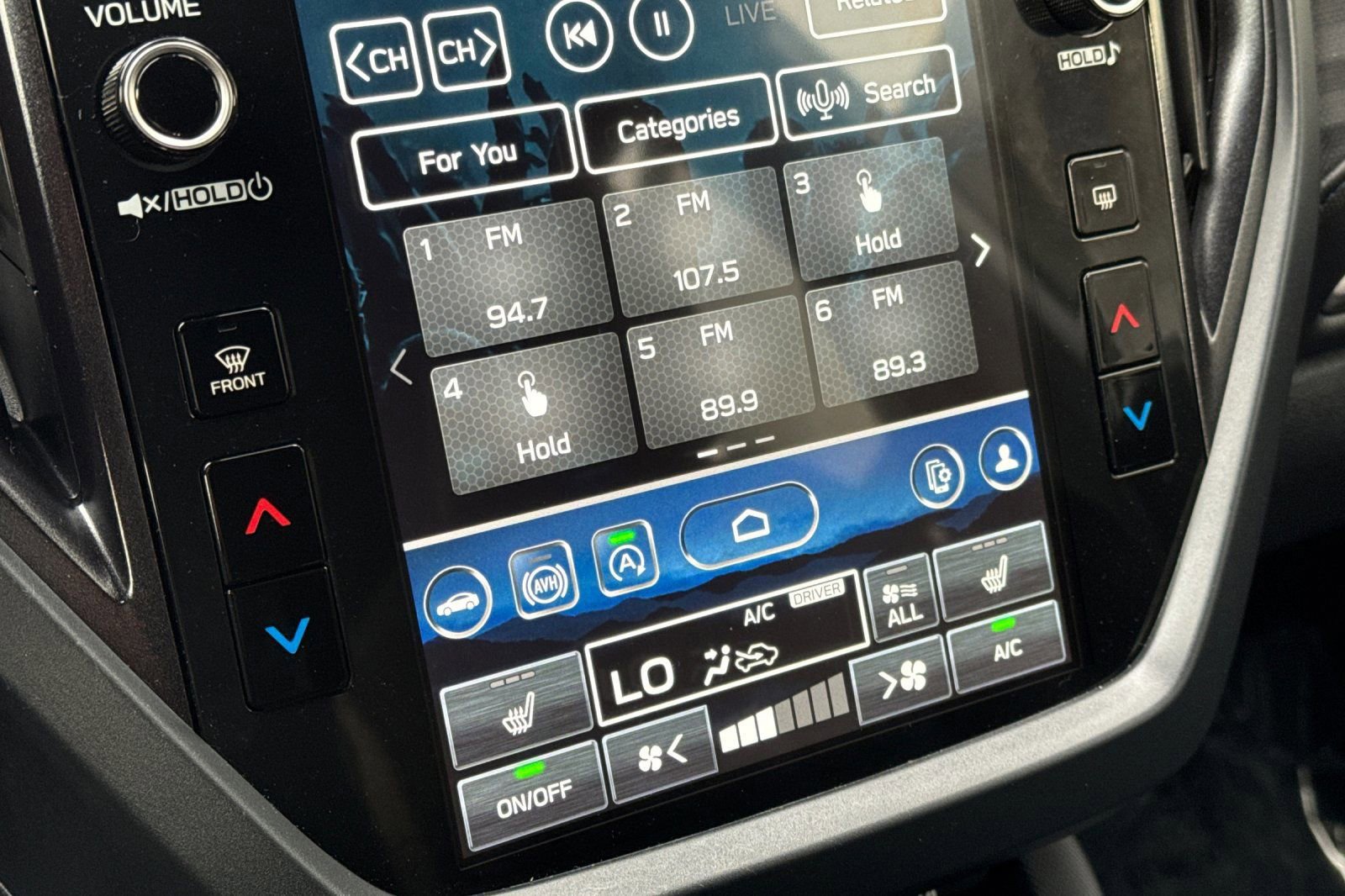 Certified 2025 Subaru Forester Premium image 23