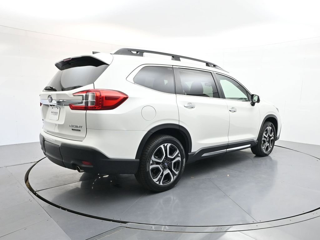 Used 2023 Subaru Ascent Touring AWD/4WD image 7