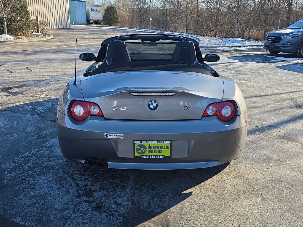 Used 2005 BMW Z4 3.0i image 6