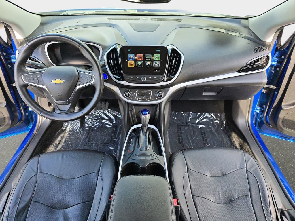 Used 2018 Chevrolet Volt LT w/ Comfort Package image 16