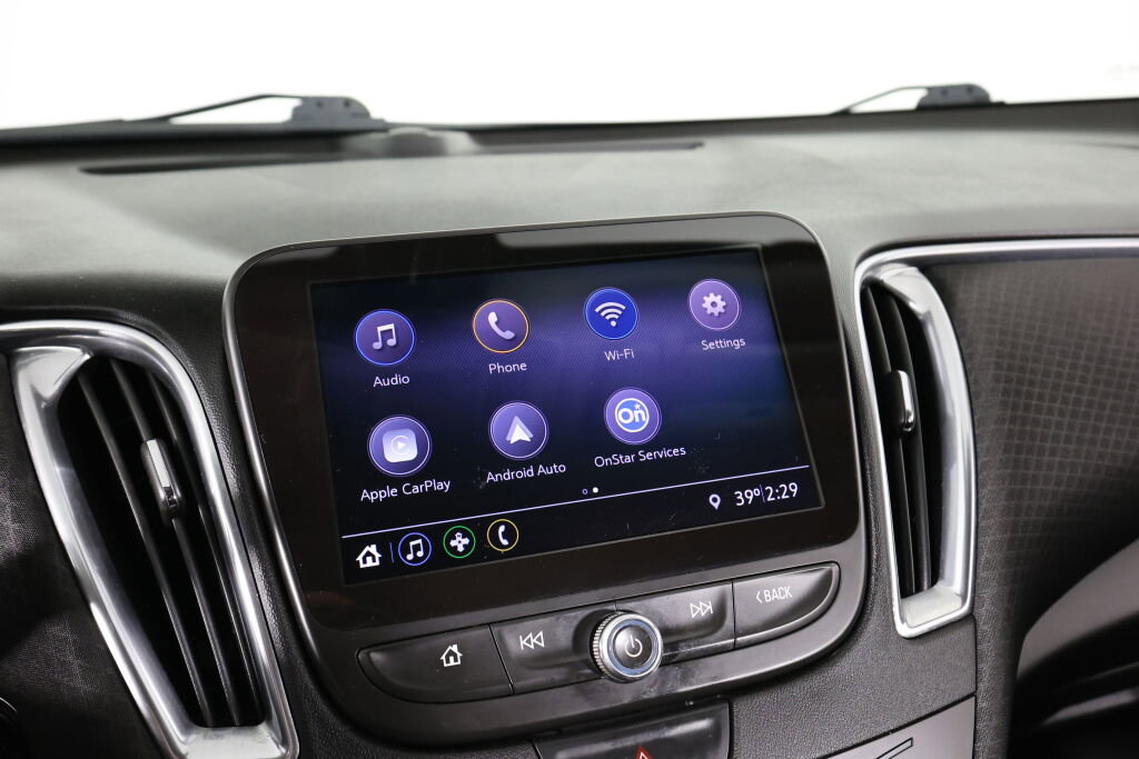 Used 2019 Chevrolet Malibu LT FWD image 35