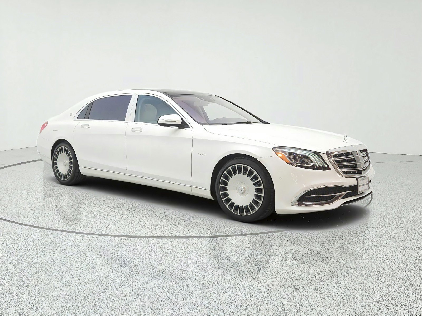 Used 2018 Mercedes-Benz Maybach S 650 image 3