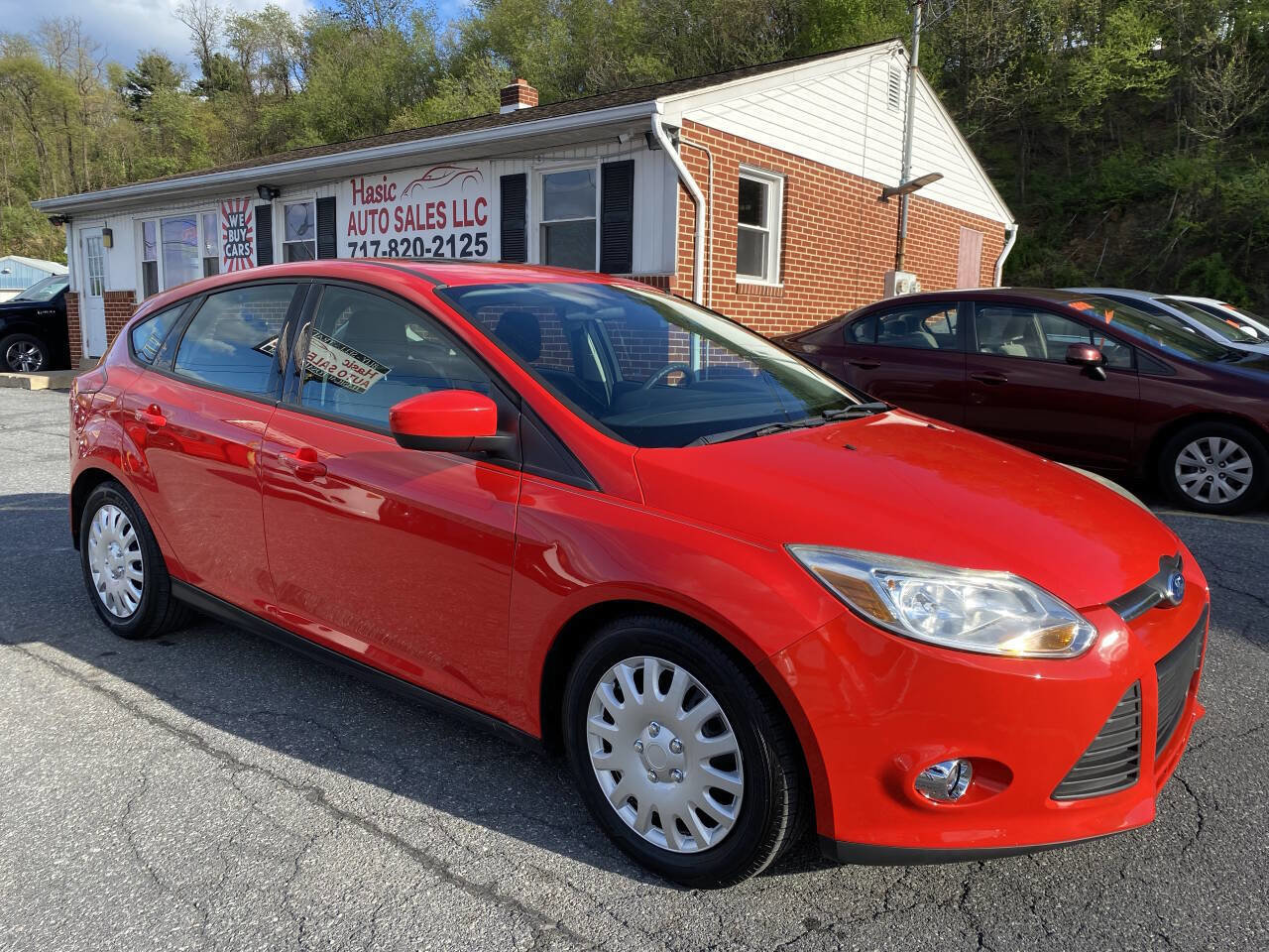 Used 2012 Ford Focus SE FWD image 3
