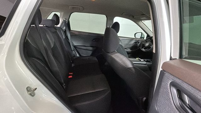 Used 2021 Nissan Rogue S FWD image 29