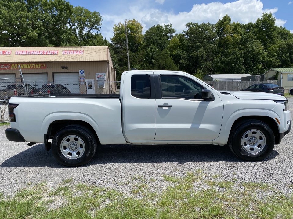 Used 2023 Nissan Frontier S w/ Technology Package RWD image 4