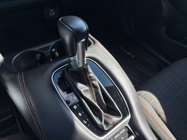 Used 2025 Honda HR-V Sport image 17