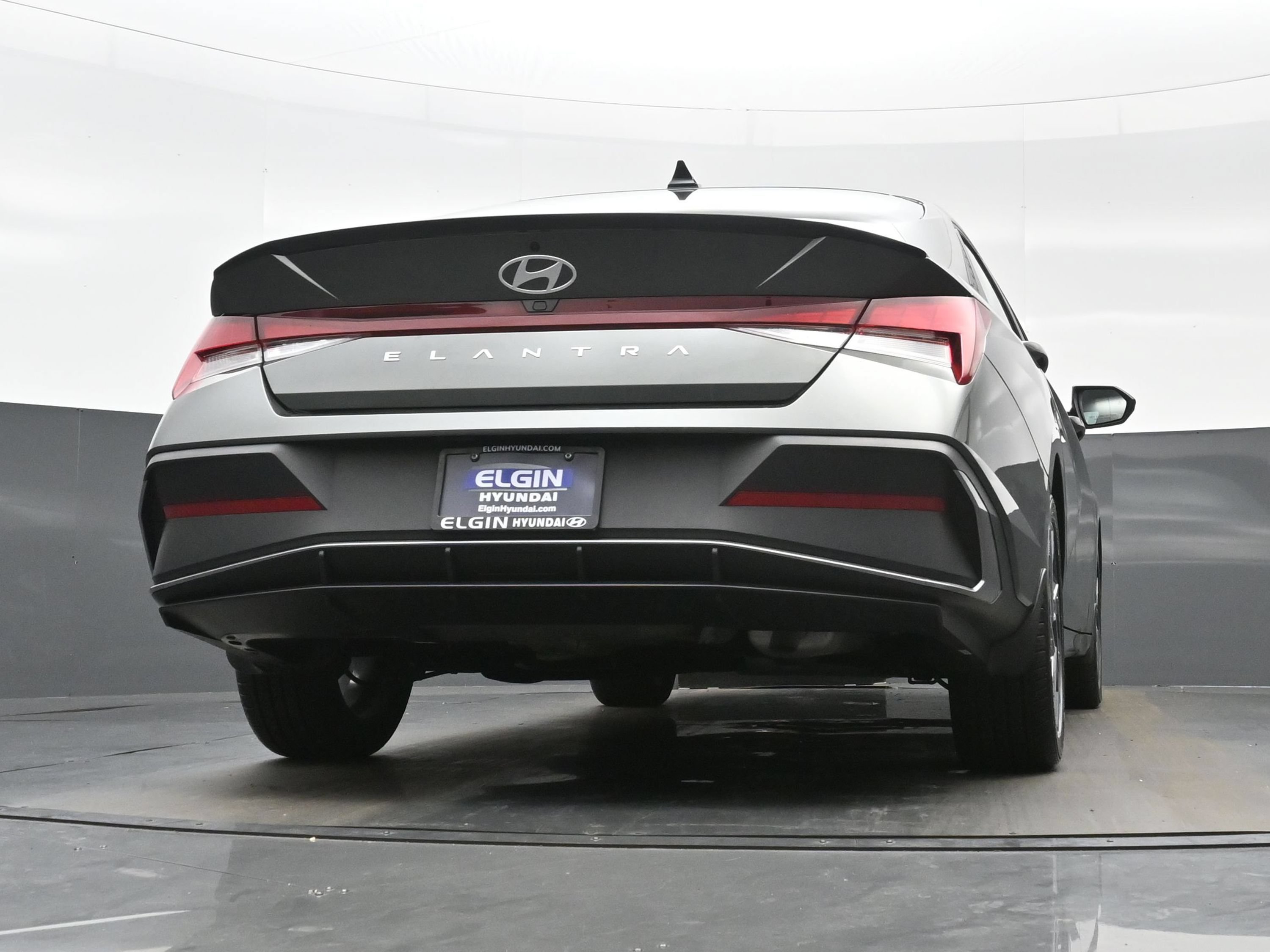 Certified 2025 Hyundai Elantra Sport FWD image 29