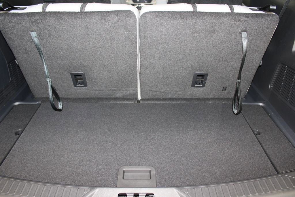 New 2025 Ford Explorer Active w/ Active Comfort Package image 18