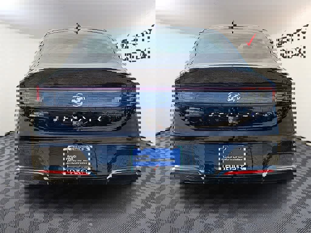 Certified 2024 Hyundai Sonata SEL w/ Convenience Package image 5