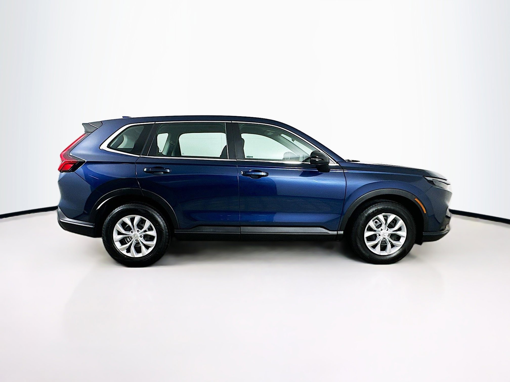 Used 2023 Honda CR-V LX image 10