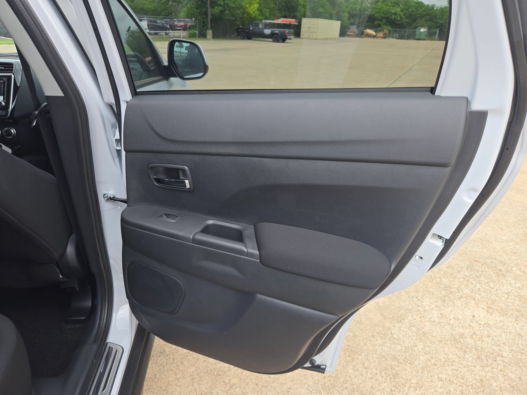 New 2026 Mitsubishi Outlander Sport ES AWD/4WD image 23