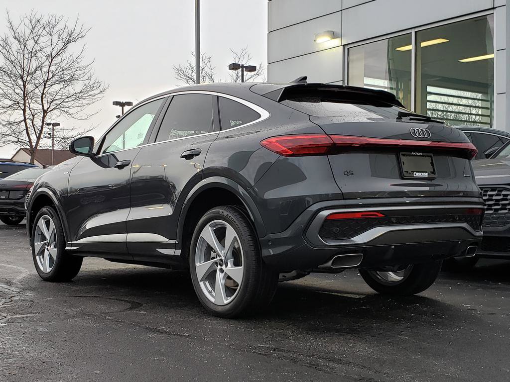 New 2025 Audi Q5 Premium Plus AWD/4WD image 3