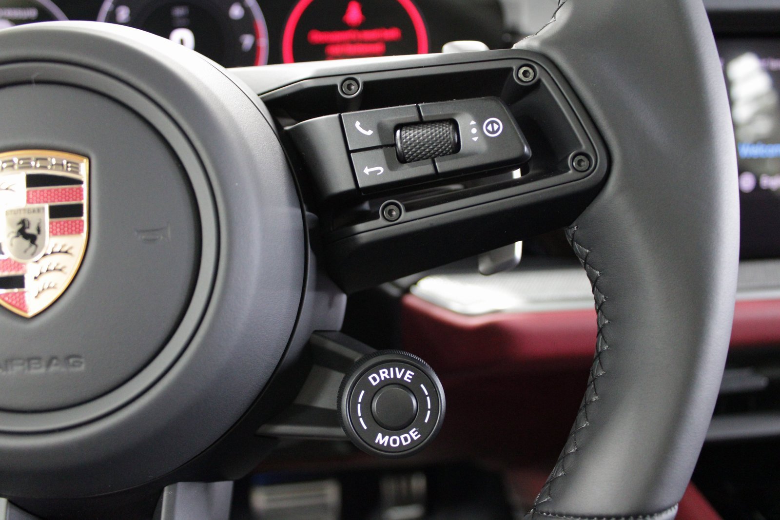 New 2026 Porsche Cayenne E-Hybrid Coupe image 29