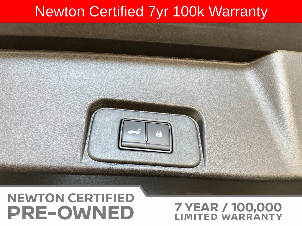 Used 2026 Nissan Rogue SV w/ Cold Weather Package FWD image 20