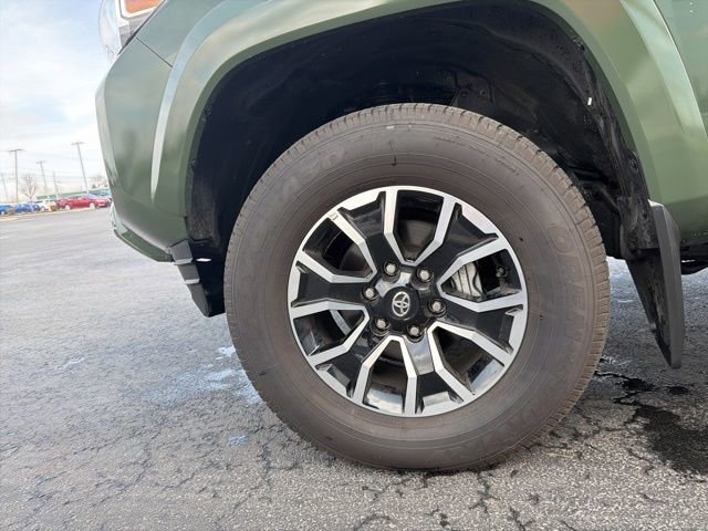 Certified 2022 Toyota Tacoma TRD Sport image 14