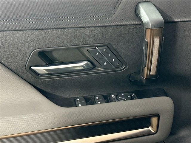 Used 2024 GMC Hummer EV 2X w/ Extreme Off-Road Package image 26