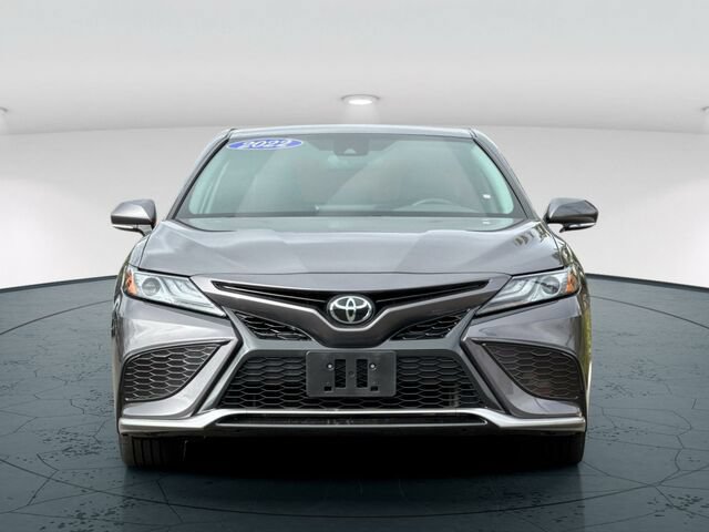 Used 2022 Toyota Camry XSE w/ Carpet Mat Package (TMS) FWD image 9
