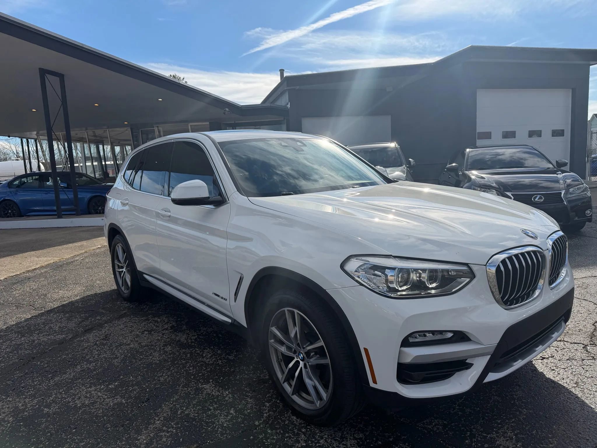 Used 2018 BMW X3 xDrive30i image 9