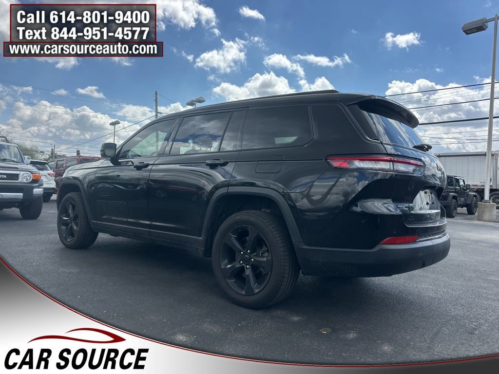 Used 2022 Jeep Grand Cherokee L Limited w/ Black Appearance Package image 3