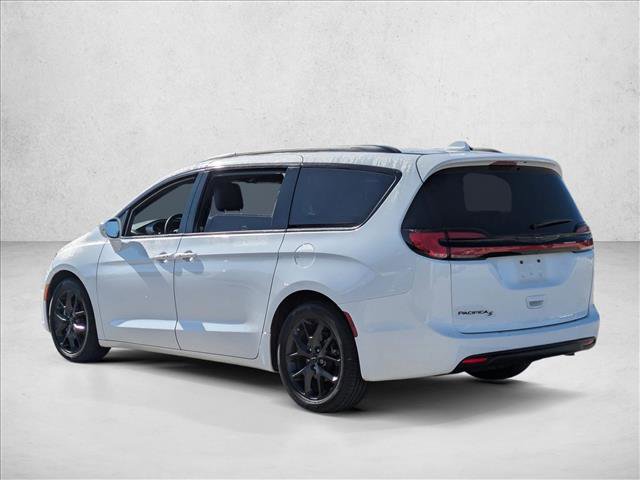 Used 2022 Chrysler Pacifica Touring-L w/ S Appearance Package image 7