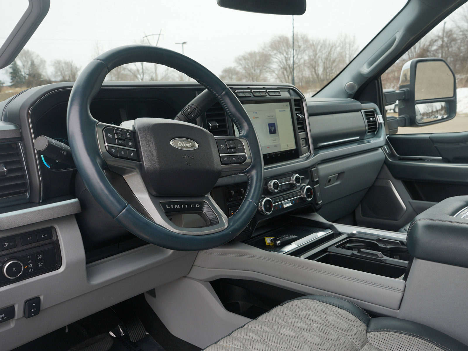 Used 2024 Ford F350 Limited w/ FX4 Off-Road Package image 26