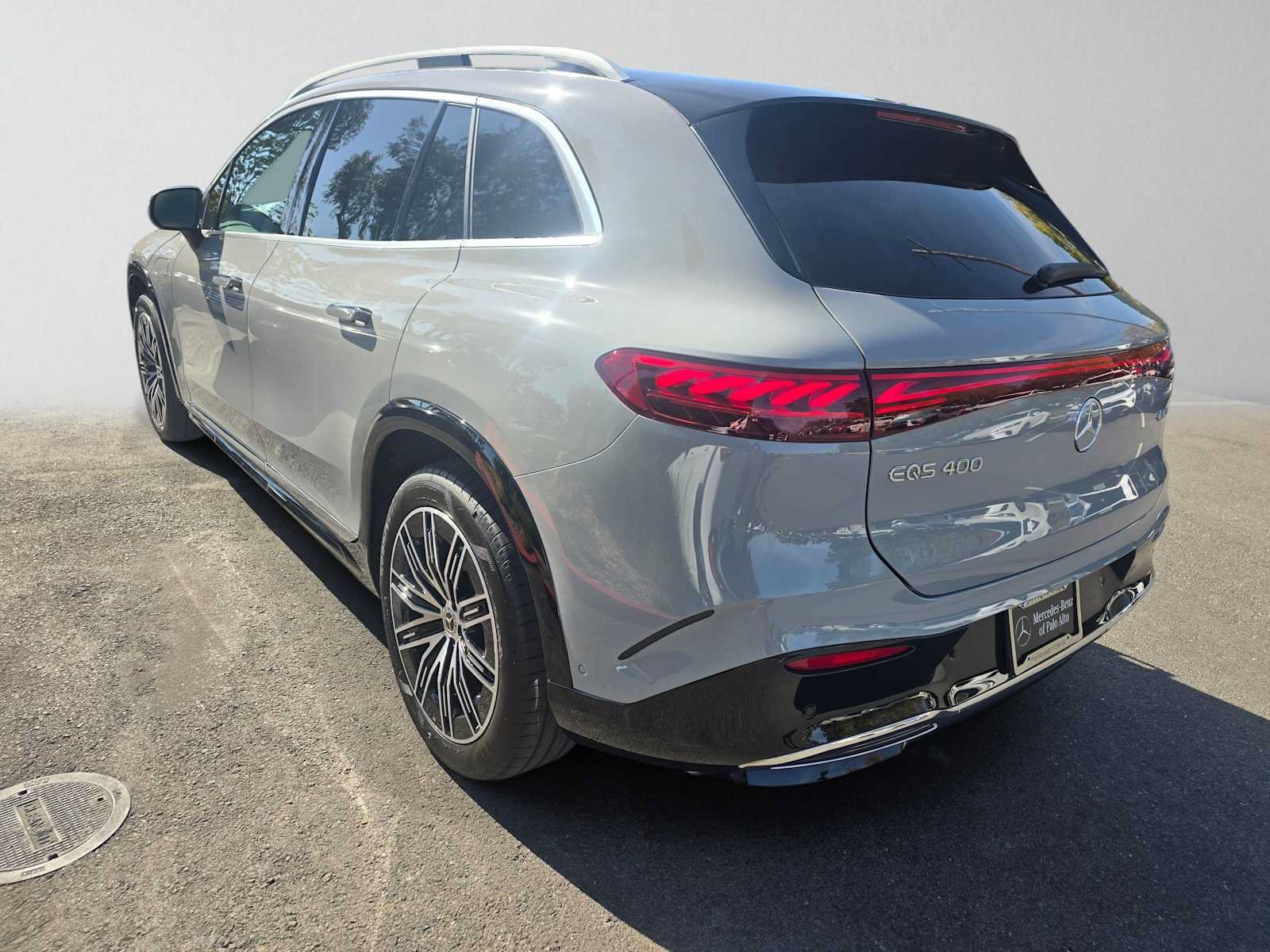 New 2027 Mercedes-Benz EQS 400 4MATIC SUV image 5