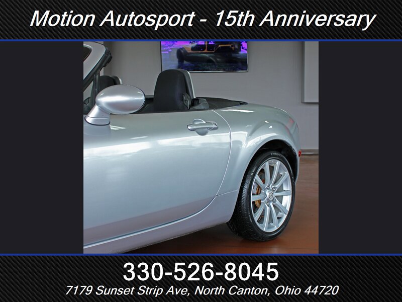 Used 2006 MAZDA MX-5 Miata Sport RWD image 41