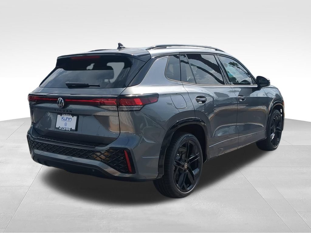 New 2026 Volkswagen Tiguan SE R-Line FWD image 4
