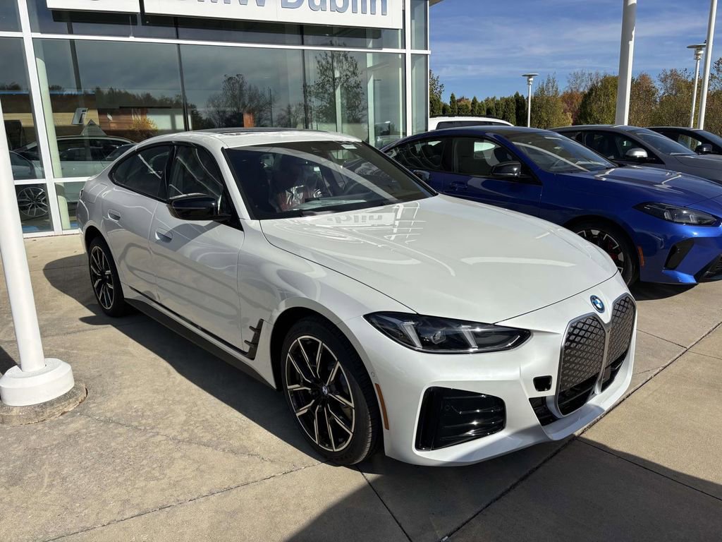 New 2025 BMW i4 xDrive40i w/ M Sport Package image 1