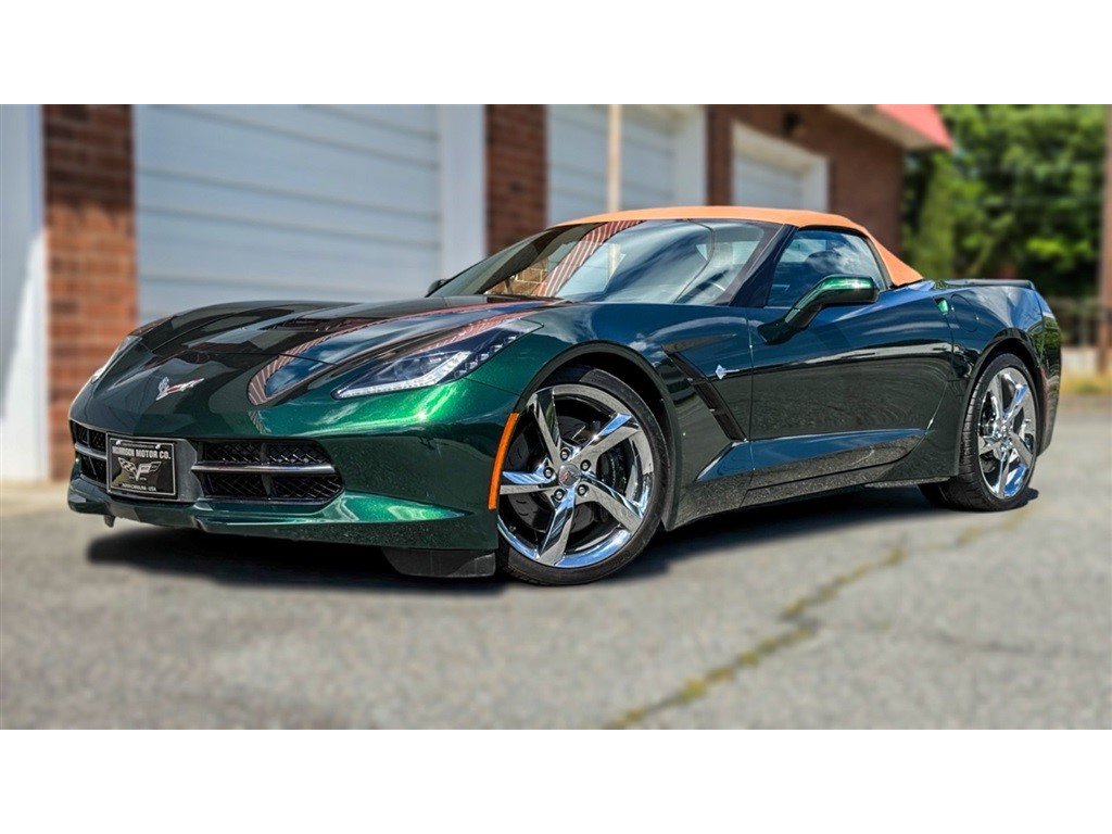Used 2014 Chevrolet Corvette Stingray Convertible w/ 3LT Preferred Equipment Group RWD image 2