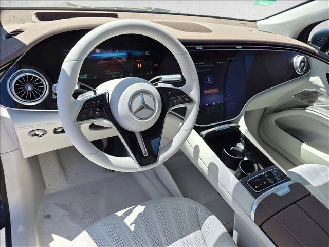 New 2026 Mercedes-Benz EQS 400 4MATIC SUV image 3