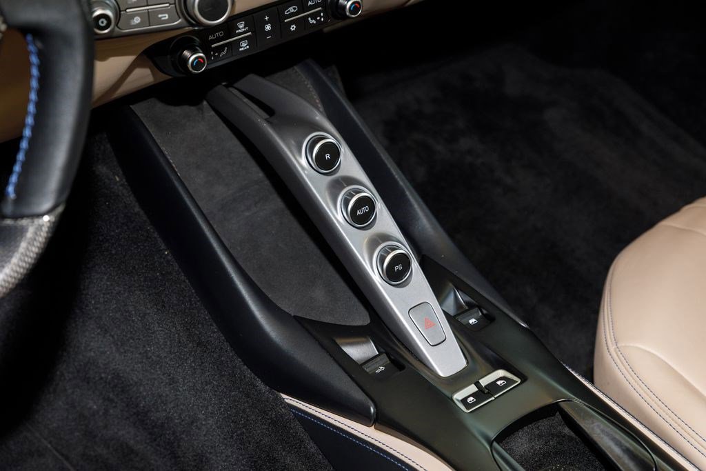 Used 2022 Ferrari 812 GTS RWD image 36