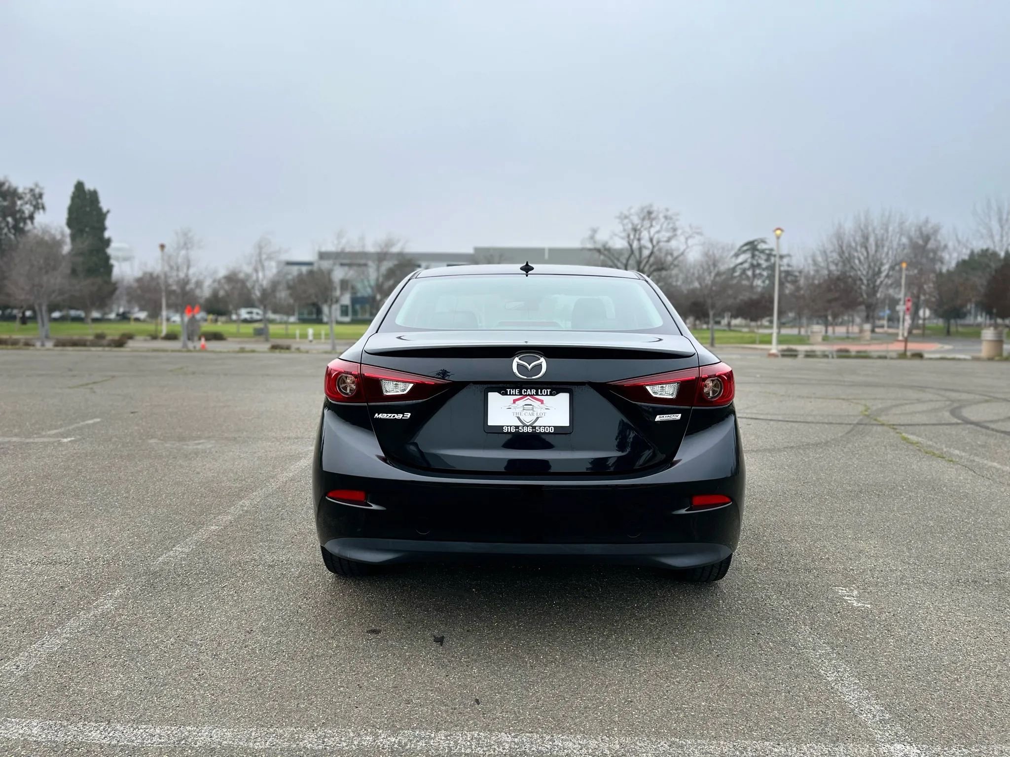 Used 2018 MAZDA MAZDA3 Touring image 6
