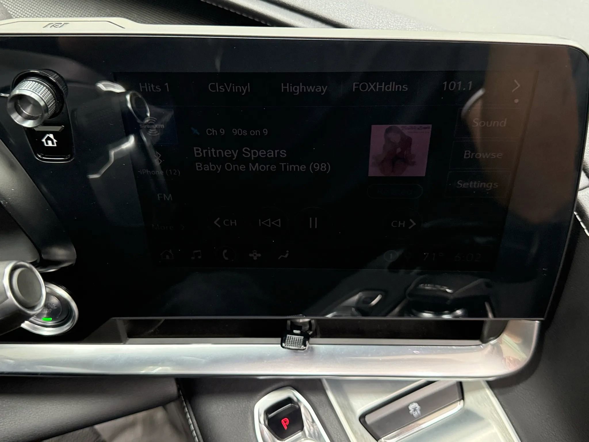 Used 2023 Chevrolet Corvette Stingray Coupe w/ Z51 Performance Package image 25