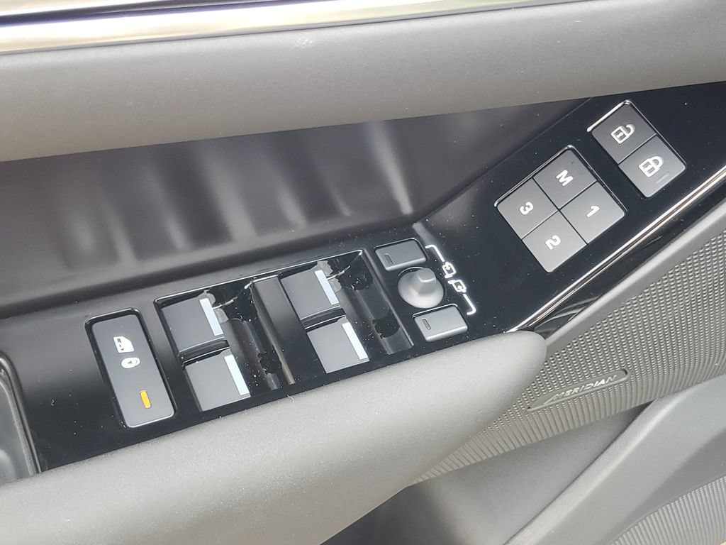 New 2026 Land Rover Range Rover Velar Belgravia AWD/4WD image 8